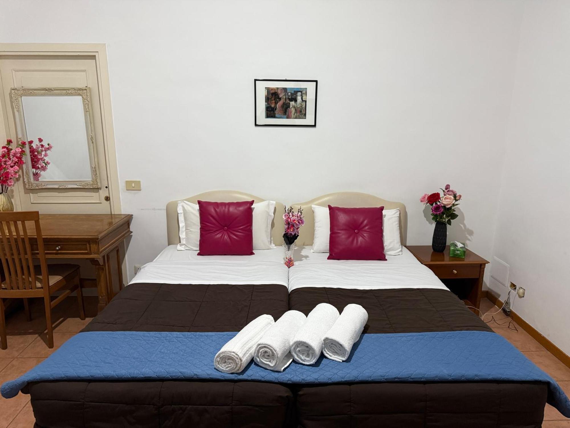 Niam House Volturno, Rome
